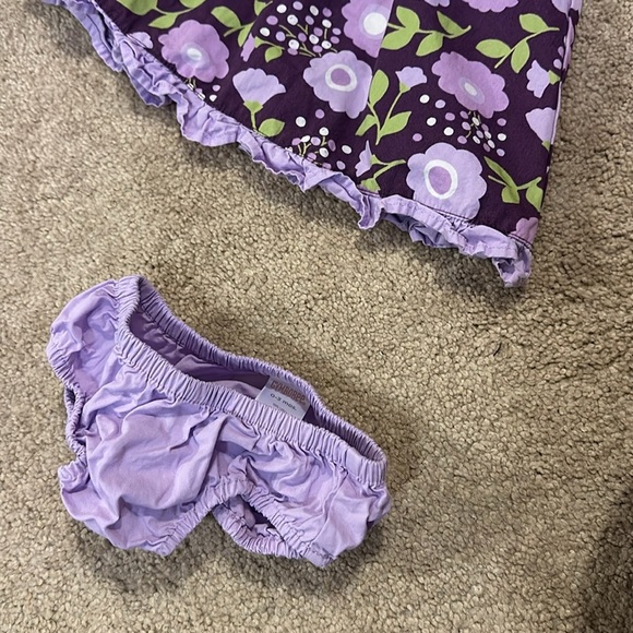 3 snap in the back Gymboree Dress - size 0-3m - Picture 3 of 4